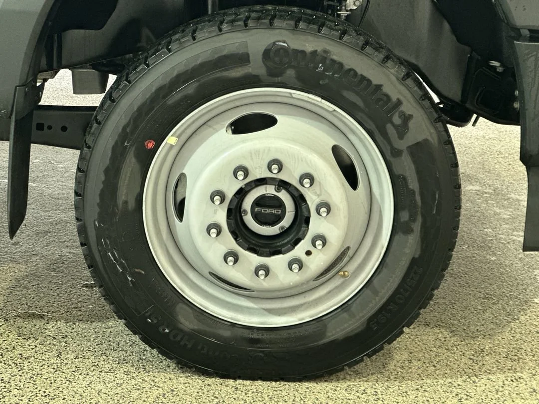 New 2025 Oxford White Ford F-550® XL image 10