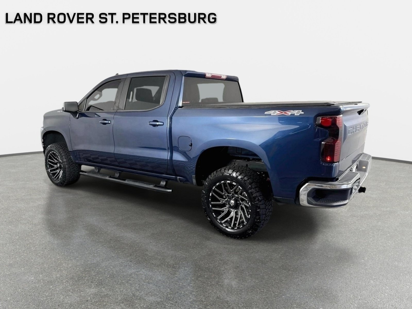 Used 2021 Northsky Blue Metallic Chevrolet LT image 7
