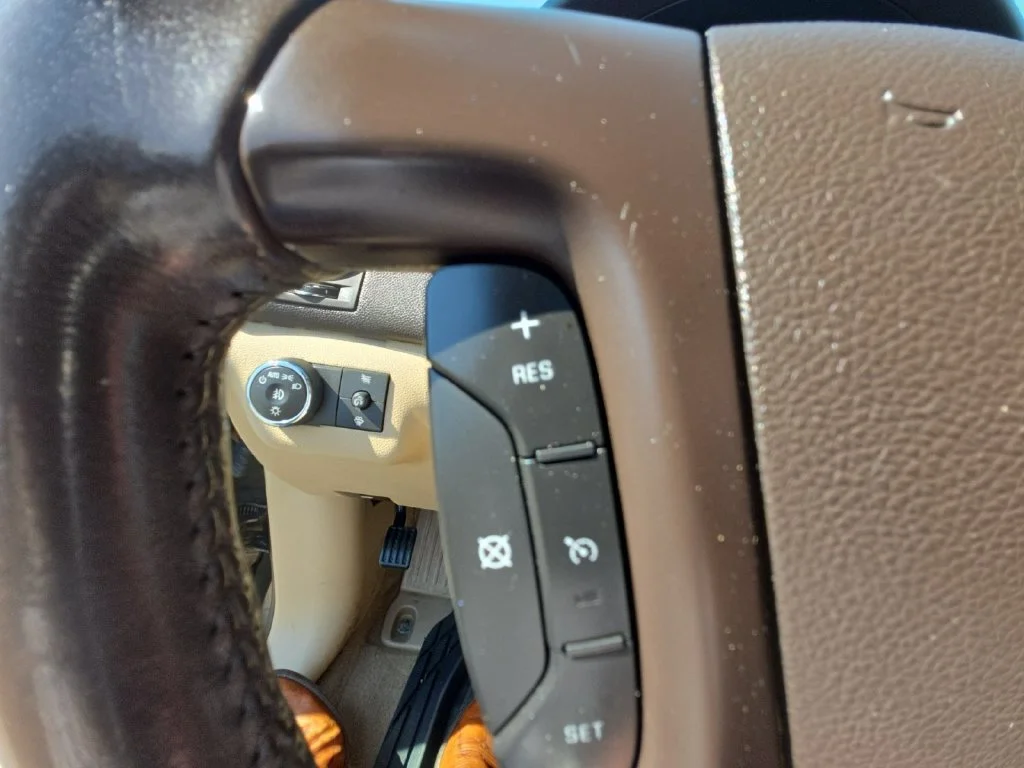 Used 2008 COCOA METALLIC Buick CXL image 26