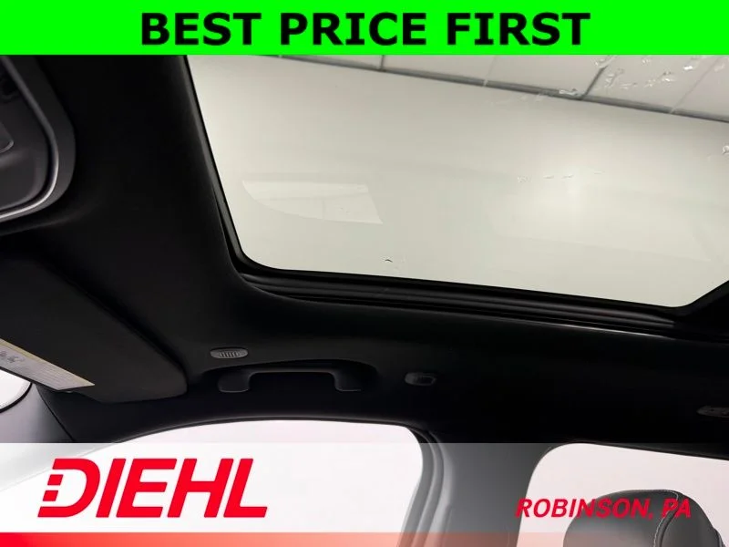 New 2026 Velvet Red Pearl-Coat Exterior Paint Jeep Limited image 36
