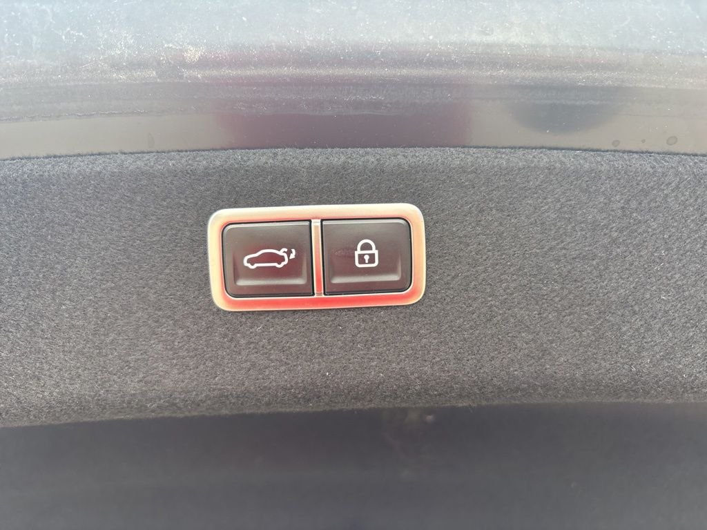 Used 2021 Tasman Blue Genesis 3.5T AWD image 44