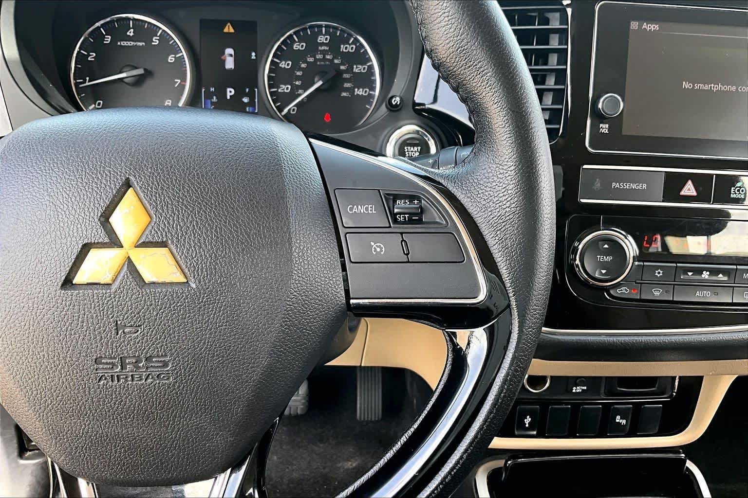 Used 2019 Cosmic Blue Metallic Mitsubishi SEL image 25