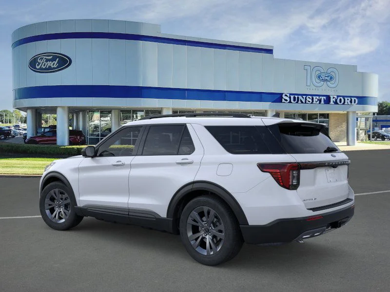 New 2026 Space White Metallic Ford Active™ image 4