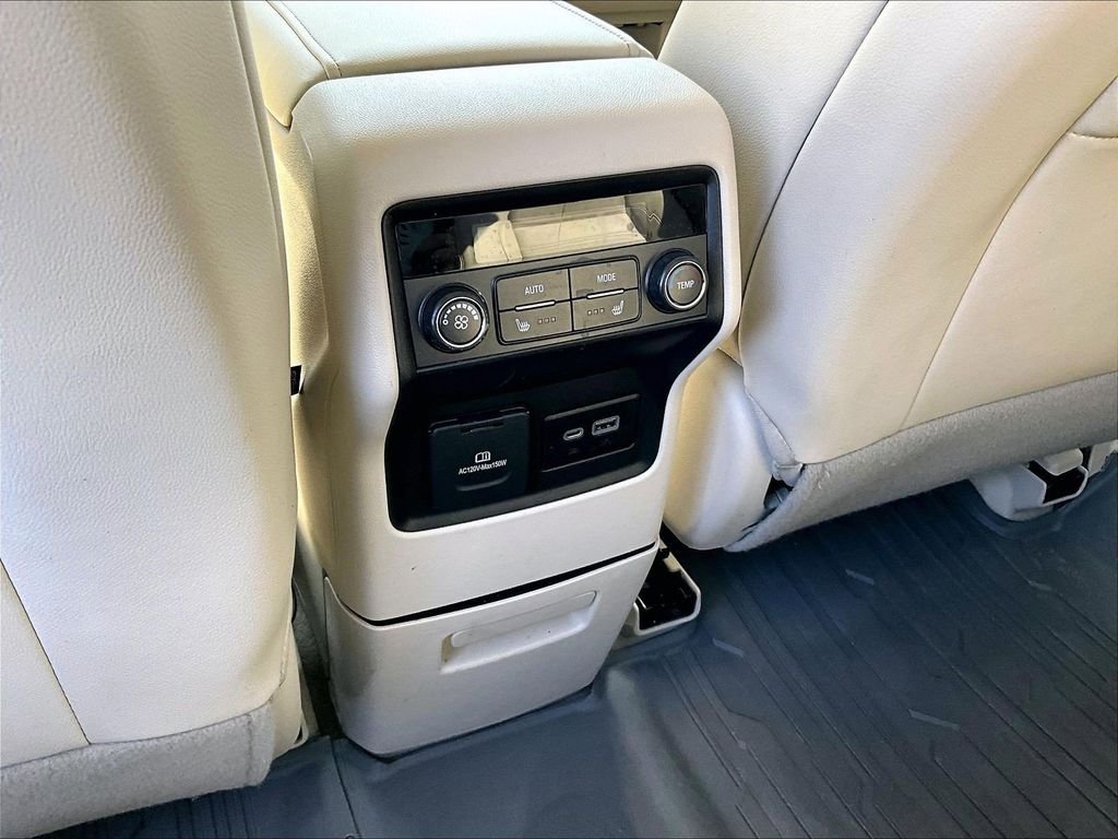 Used 2023 Red GMC Denali image 29