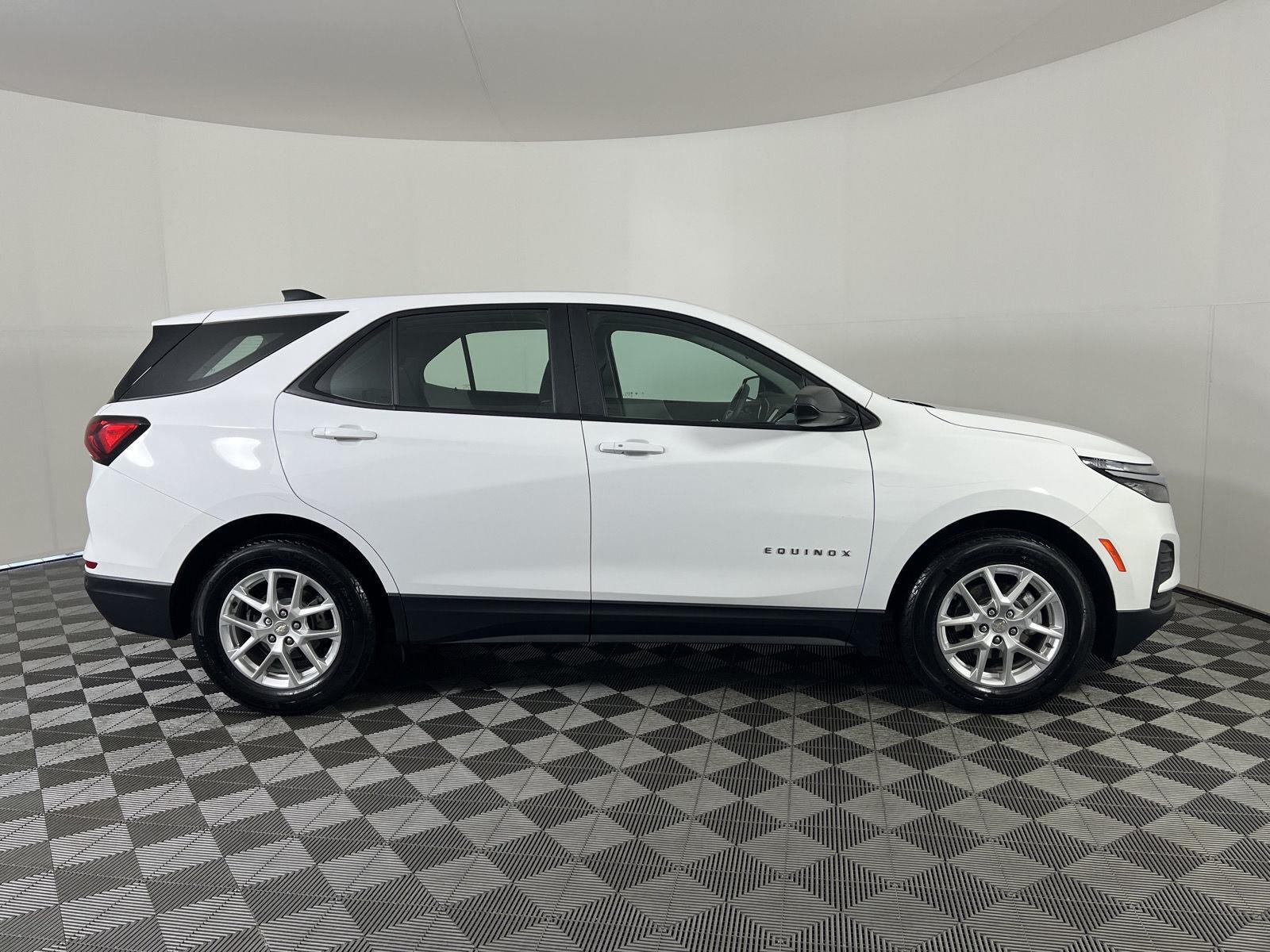 Used 2024 Summit White Chevrolet LS image 20