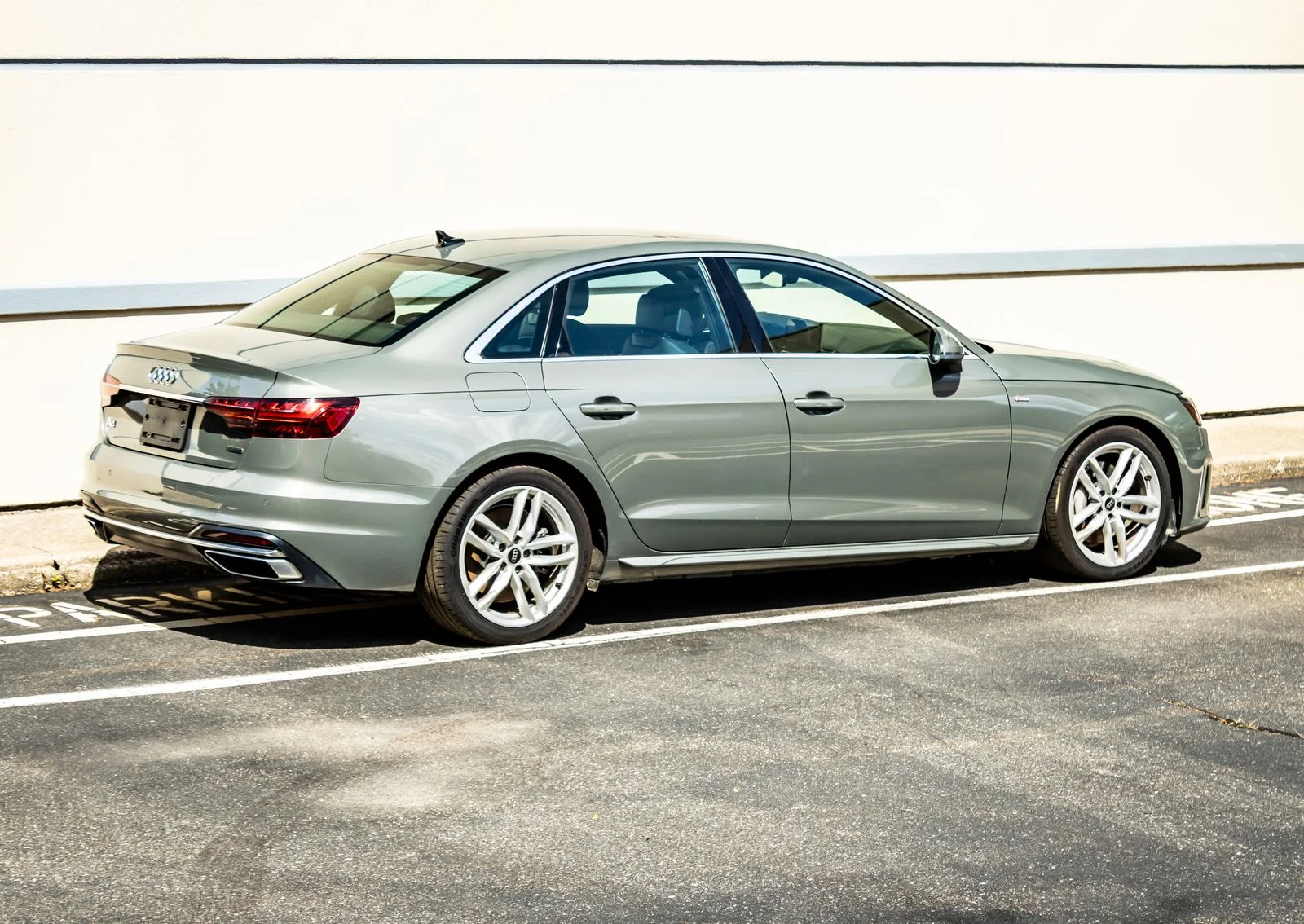 2023 Audi A4 Premium Plus - Photo 8