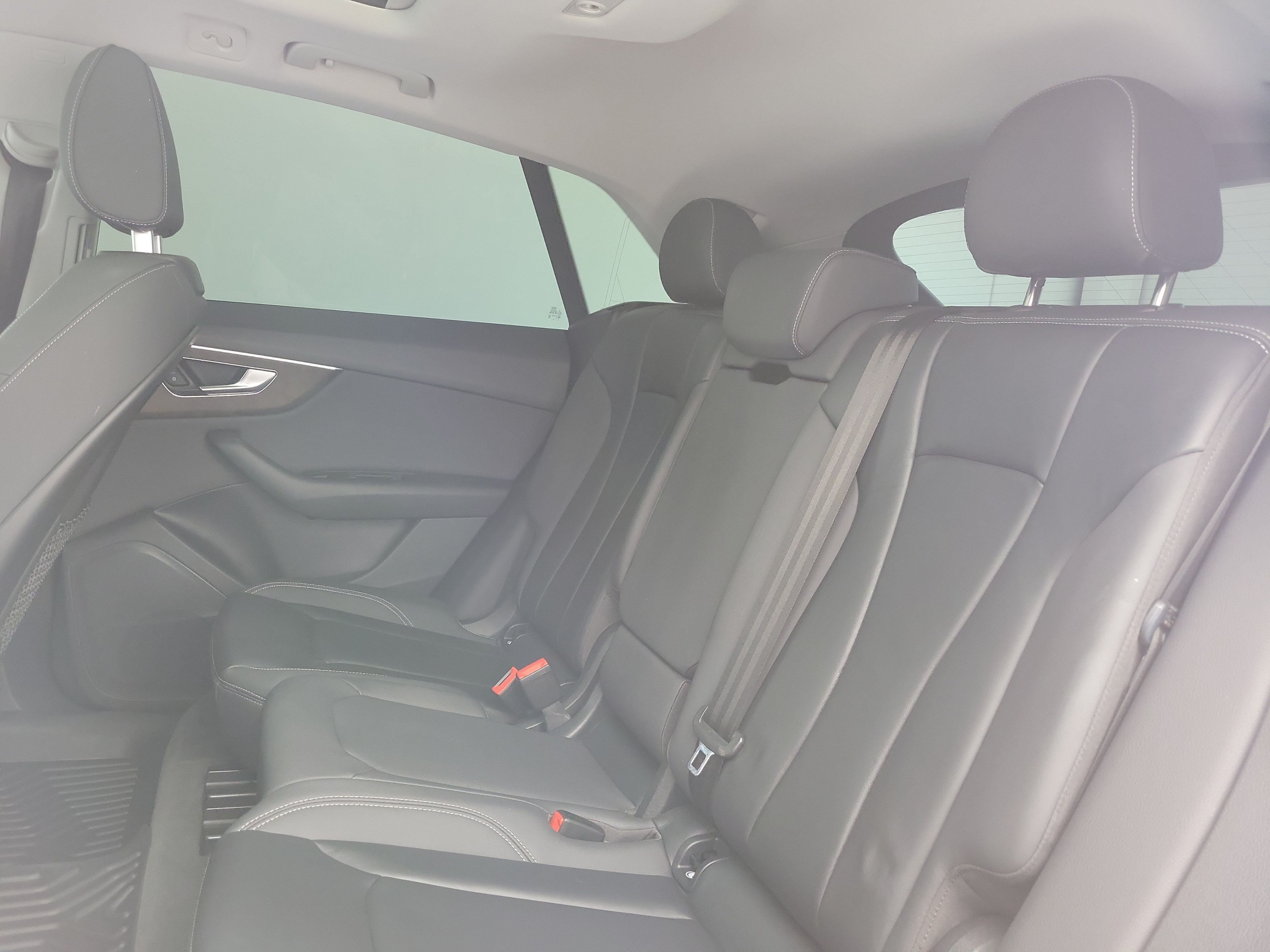 Used 2019 Gray Metallic Audi 3.0T Premium image 12