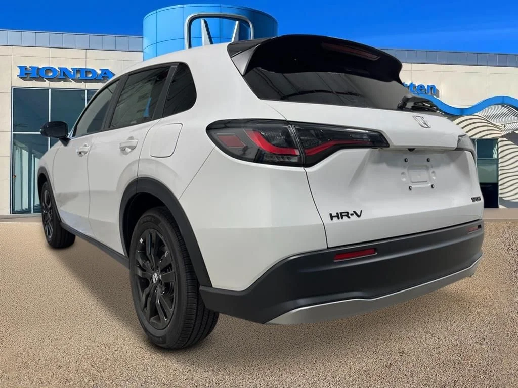 New 2027 White Honda Sport image 3