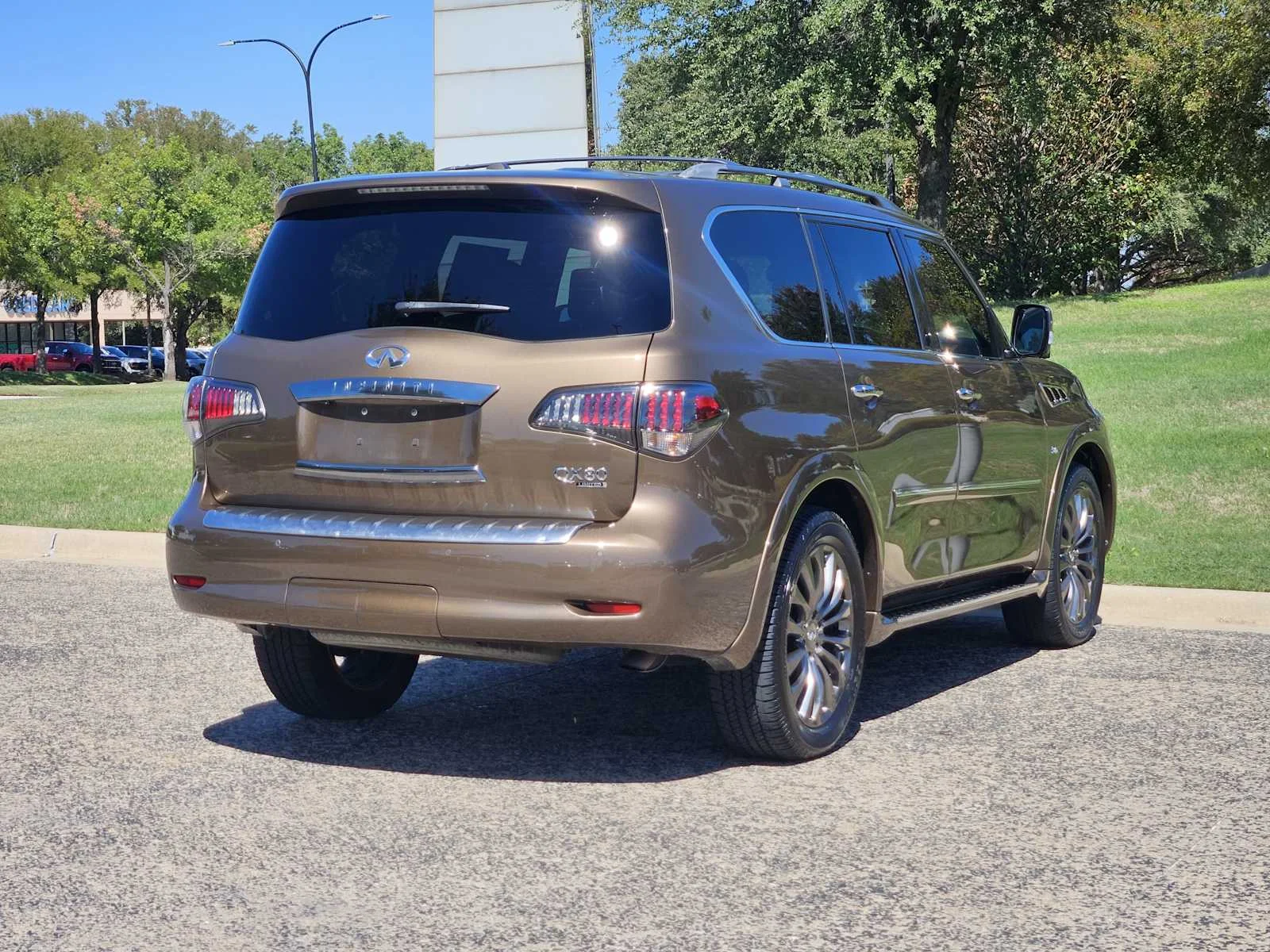 Used 2017 Dakar Bronze INFINITI Limited image 6