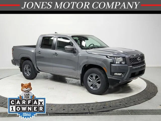 2025 Nissan Frontier SV Crew Cab 4X2 SWB's photo