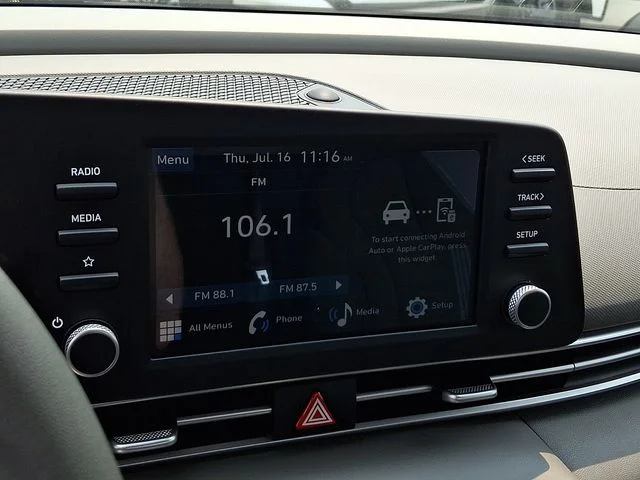 New 2026 Black Hyundai SE image 16