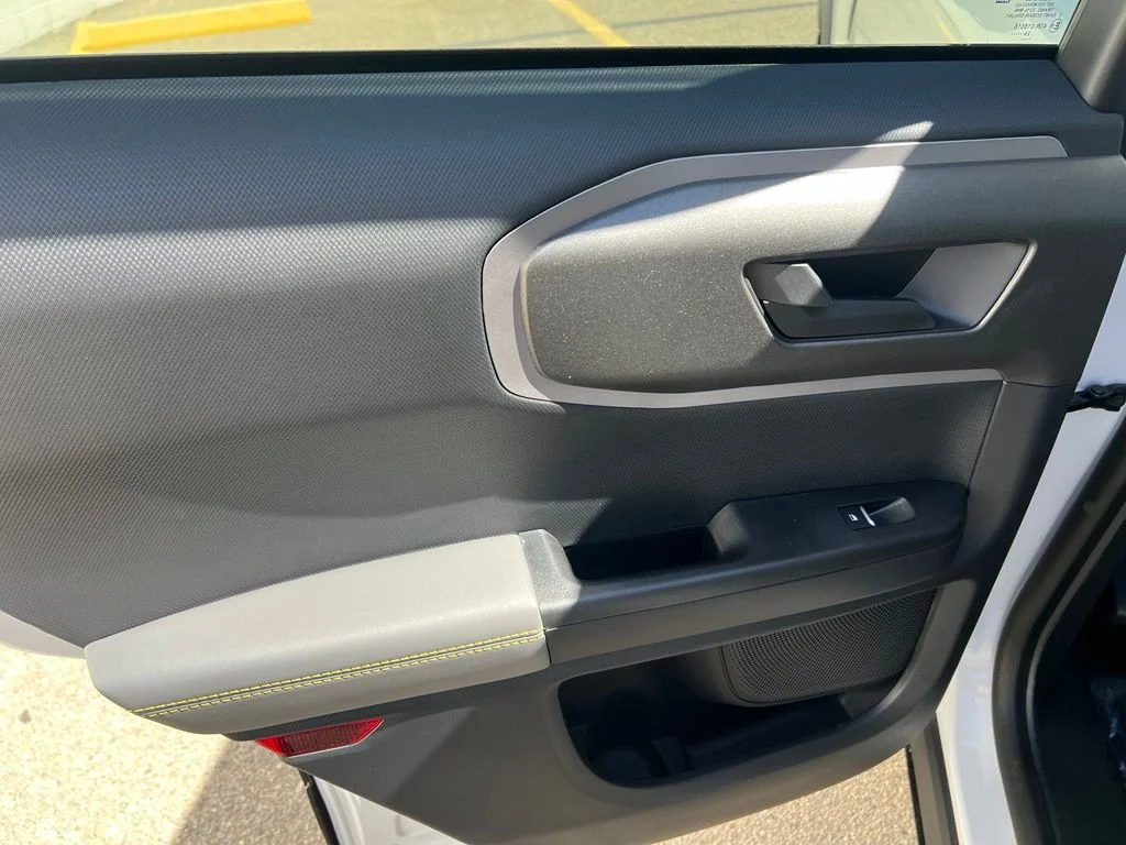 New 2026 Oxford White Ford Badlands® image 20
