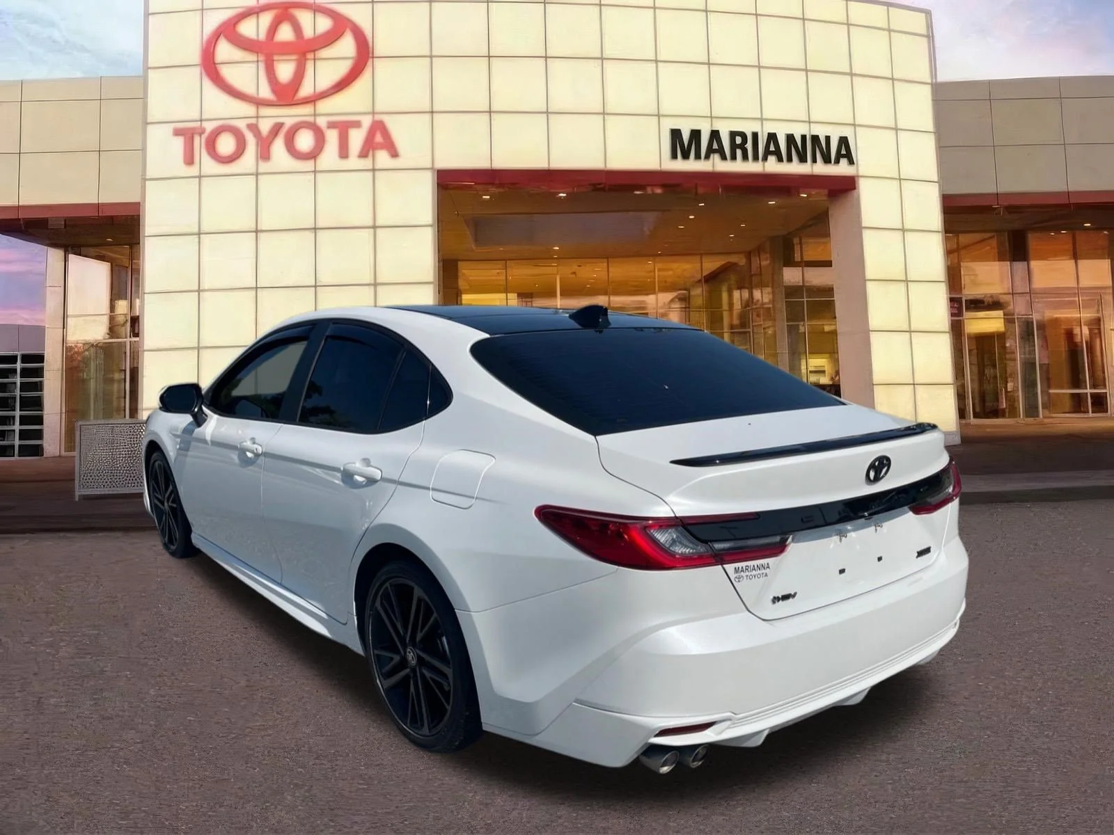 Used 2025 Pearl Toyota XSE image 12