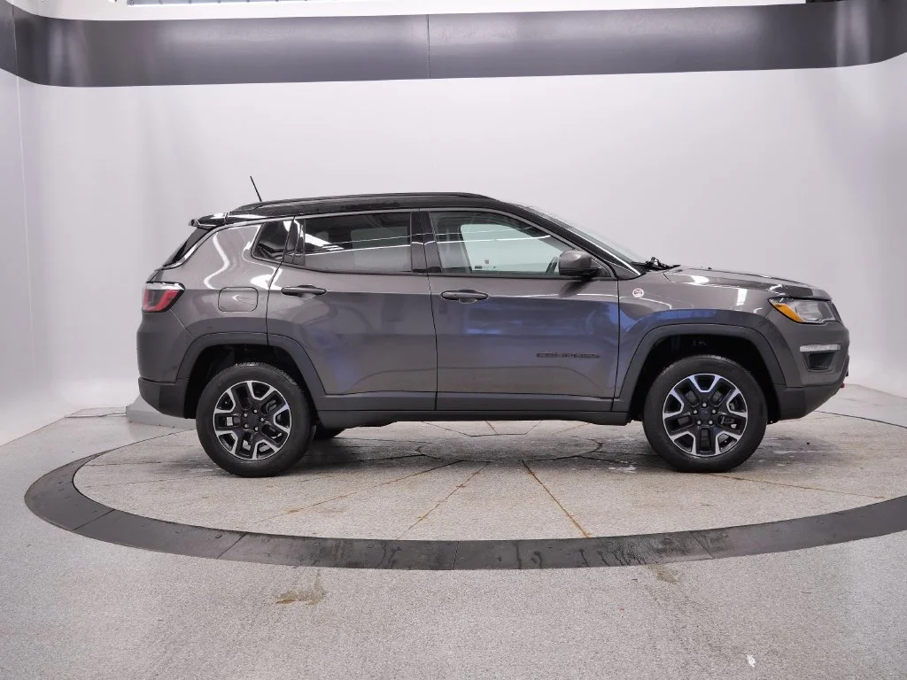 Certified Used 2020 Gray Jeep Trailhawk image 8