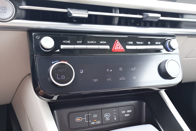 2025 Hyundai Tucson SEL Convenience - Photo 21