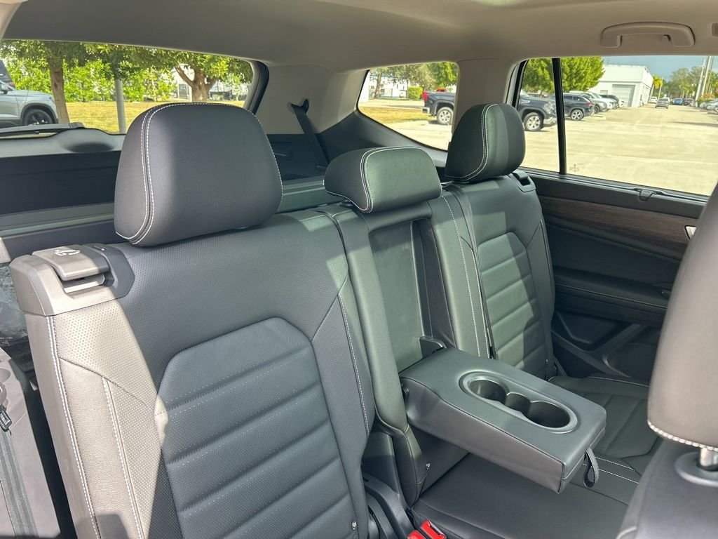 New 2026 White Volkswagen 2.0T SEL image 53