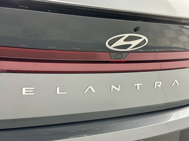 New 2026 Hyundai ELANTRA SEL Sport