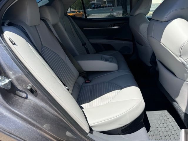2021 Toyota Camry SE - Photo 37