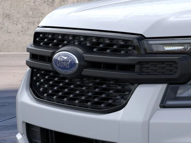 New 2026 Oxford White Ford XL image 18