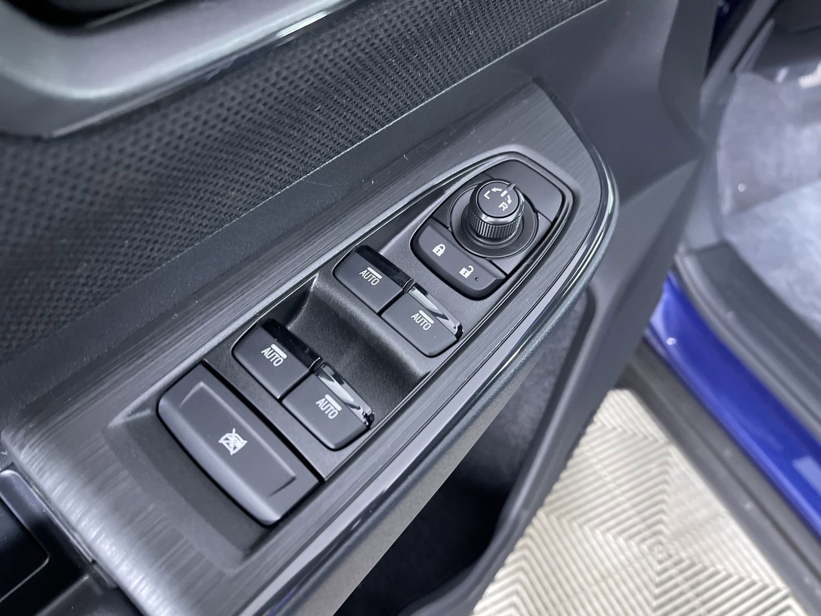 New 2026 SAPPHIRE BLUE PEARL Subaru Limited XT image 13
