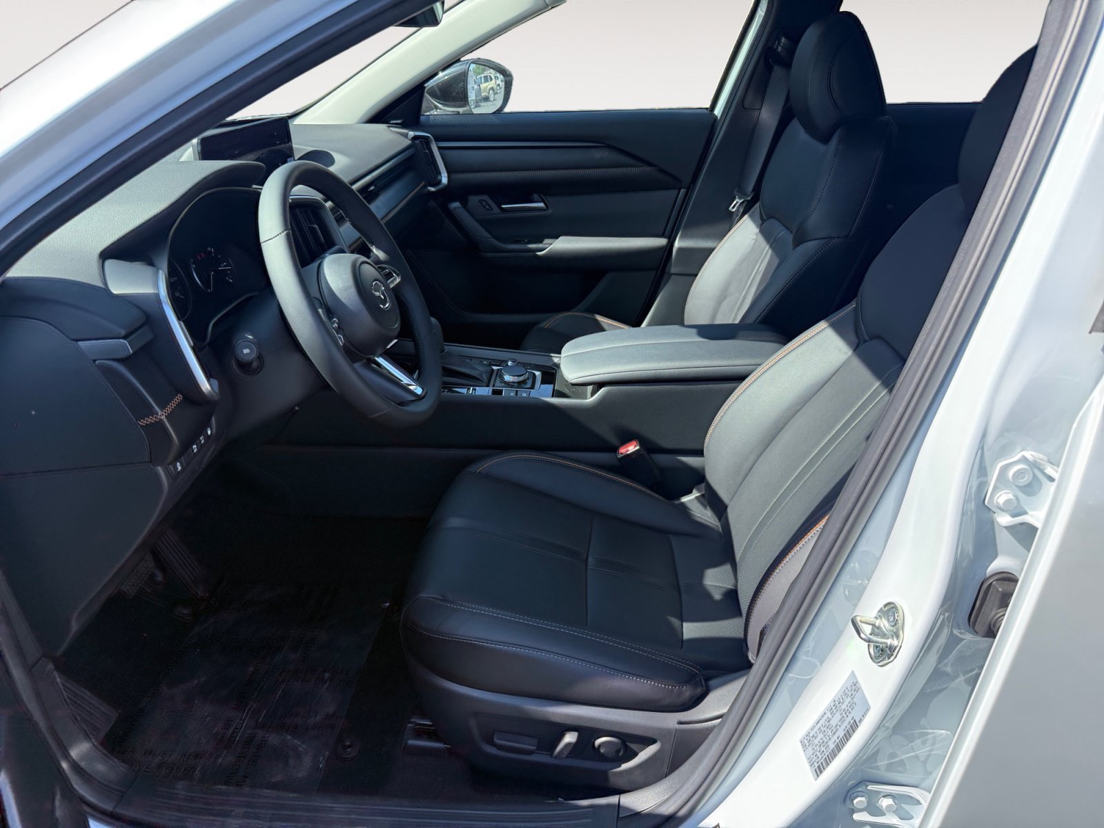 New 2026 Wind Chill Pearl Mazda Premium image 10