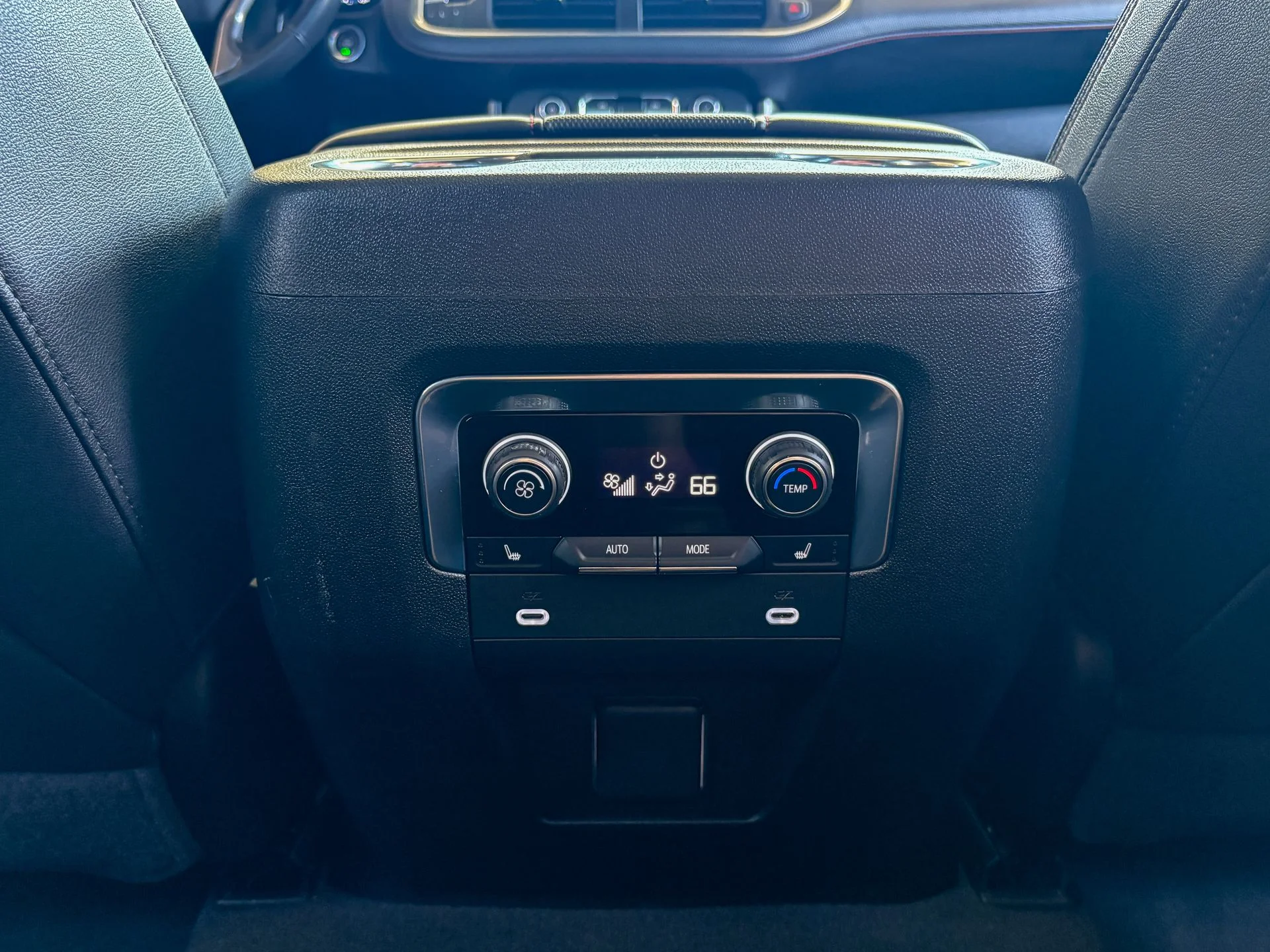 Used 2022 Red Chevrolet RST image 35