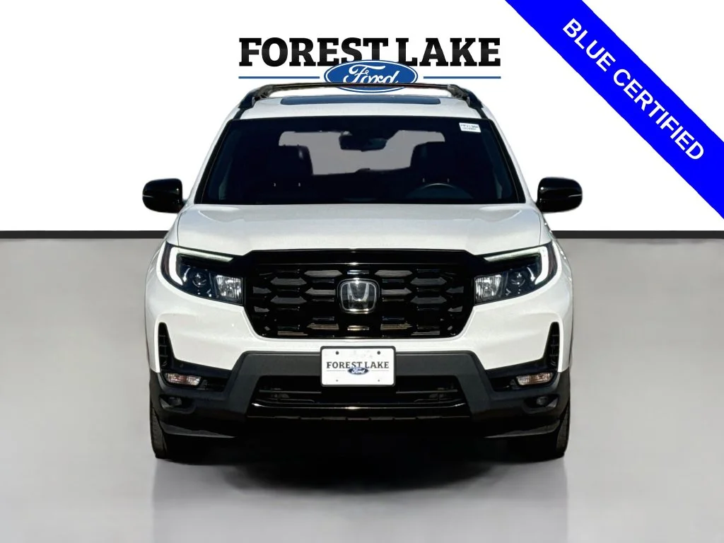 Certified 2022 Honda Passport Elite with VIN 5FNYF8H04NB009359 for sale in Forest Lake, Minnesota