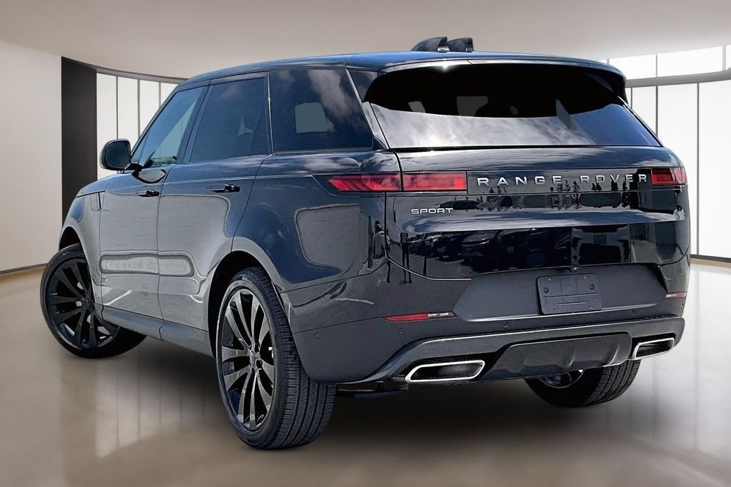 New 2026 Santorini Black LAND ROVER SE image 3