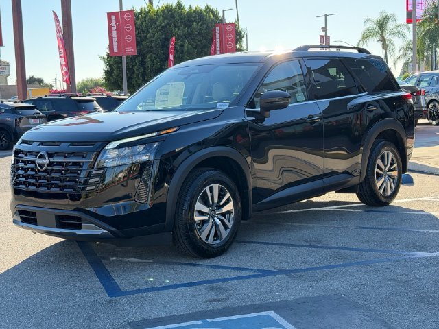 New 2026 Super Black Nissan SL image 3
