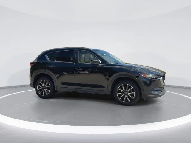 Used 2018 Black Mazda Touring image 9