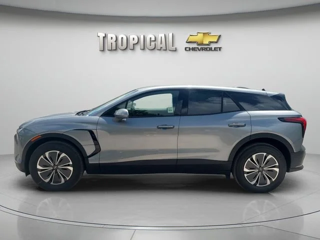 New 2025 Sterling Gray Metallic Chevrolet LT image 2