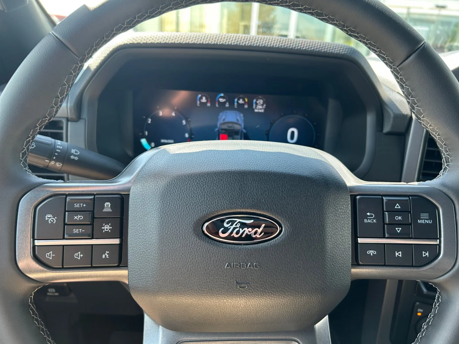New 2026 Oxford White Ford XLT image 21