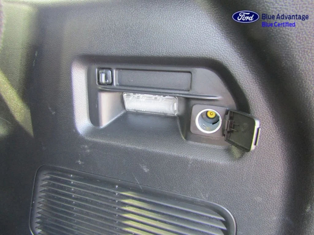 Certified Used 2024 Iconic Silver Metallic Ford XLT image 26