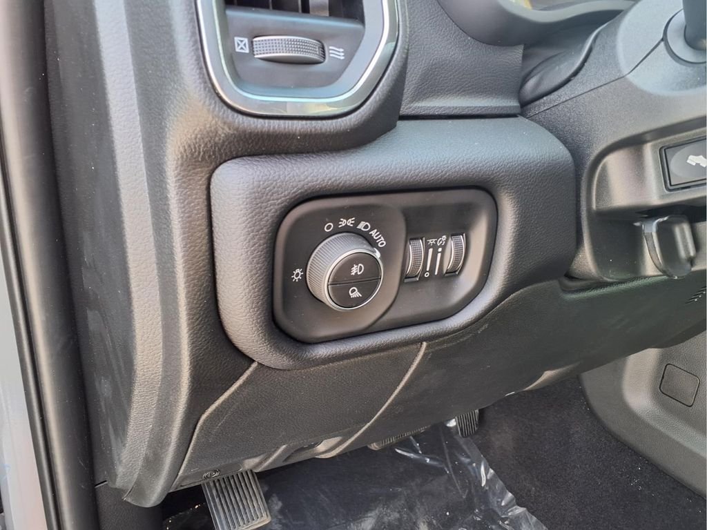New 2027 Ceramic Gray Clearcoat RAM Laramie image 11