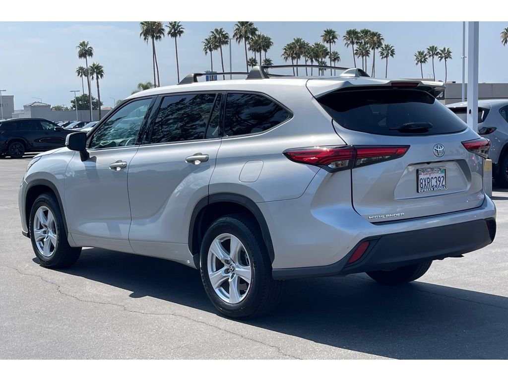 Used 2021 Celestial Silver Metallic Toyota L image 3