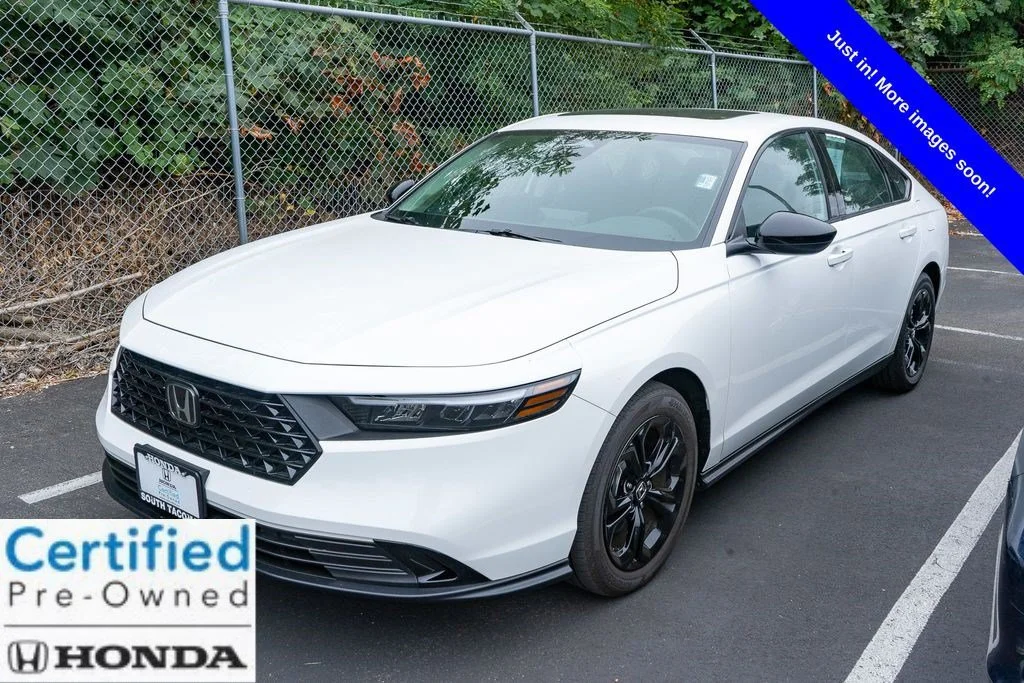 Certified Used 2025 Platinum White Pearl Honda 1.5T SE image 29