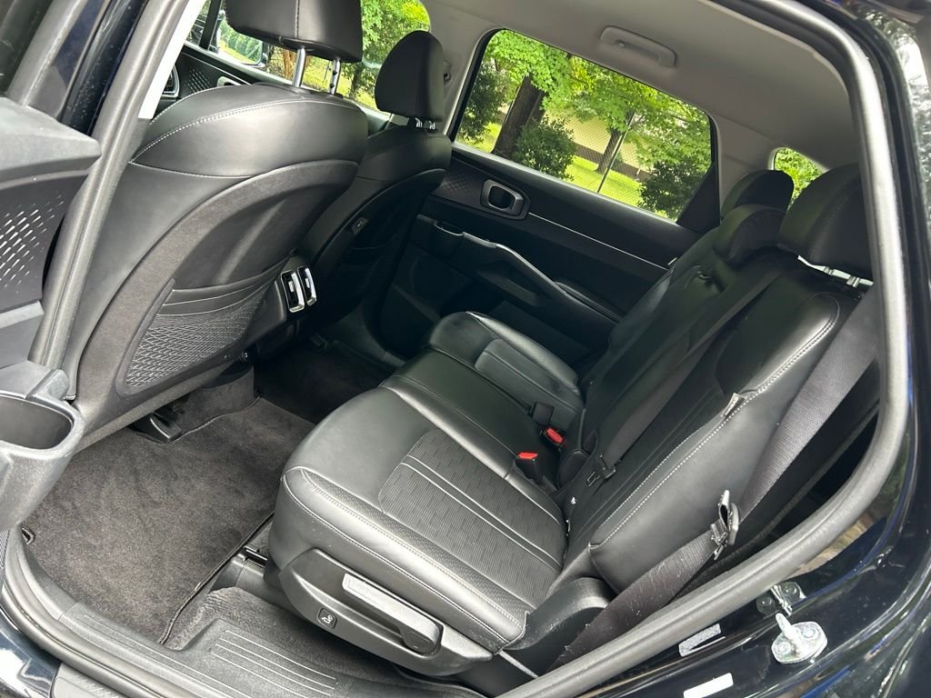 2024 Kia Sorento S - Photo 29