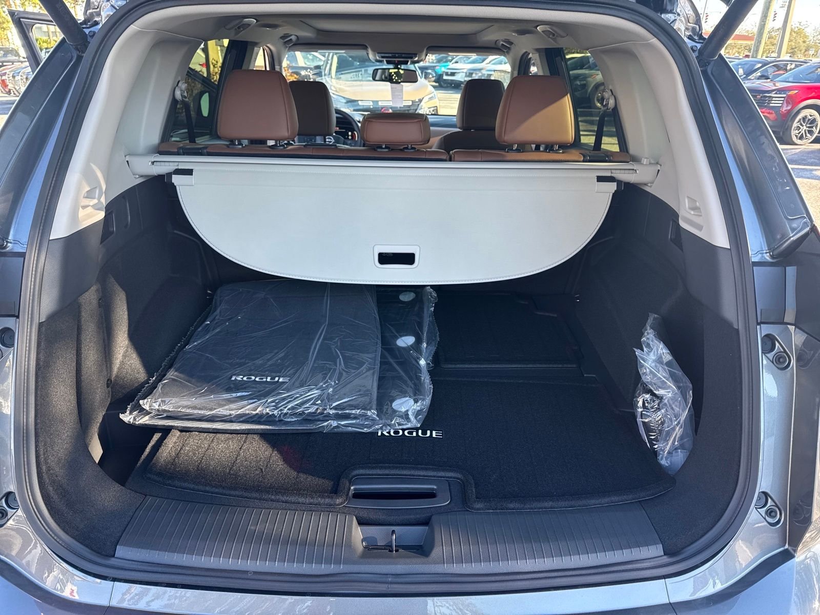 New 2026 Nissan Rogue Platinum 4D Sport Utility