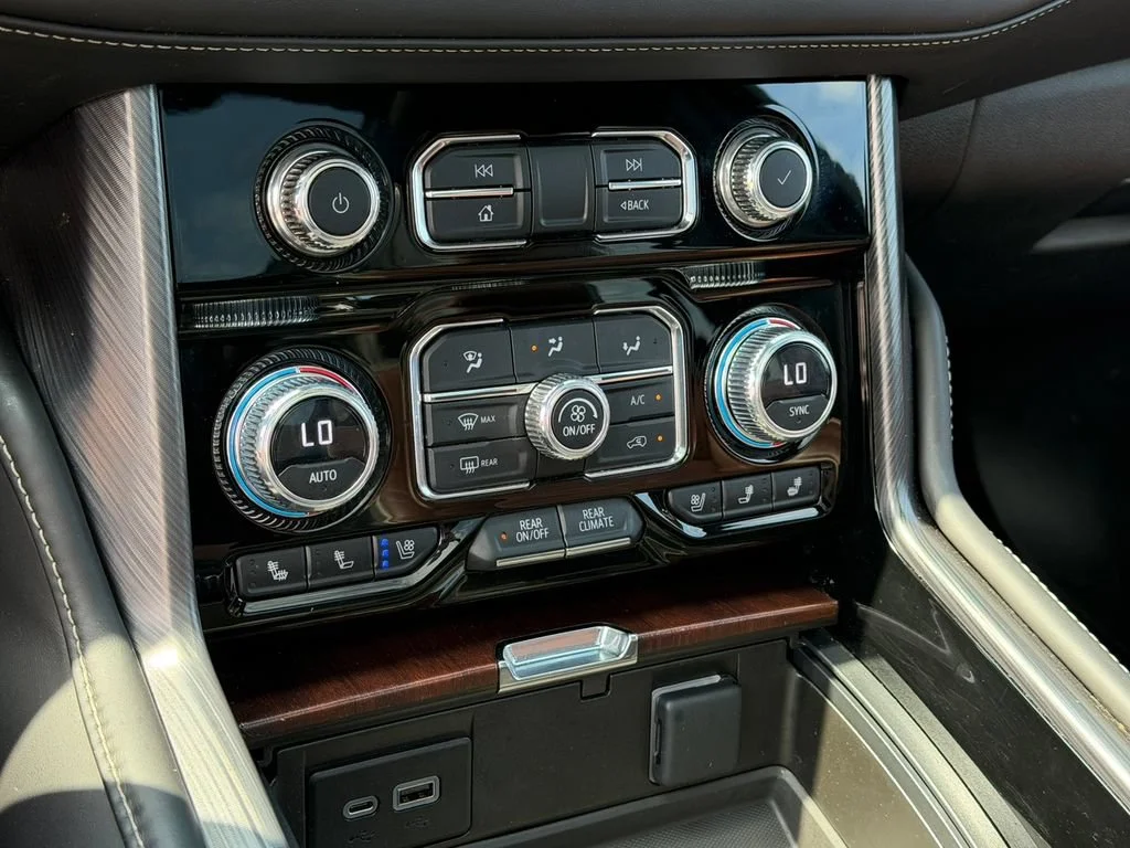 2023 GMC Yukon Denali Ultimate - Photo 52