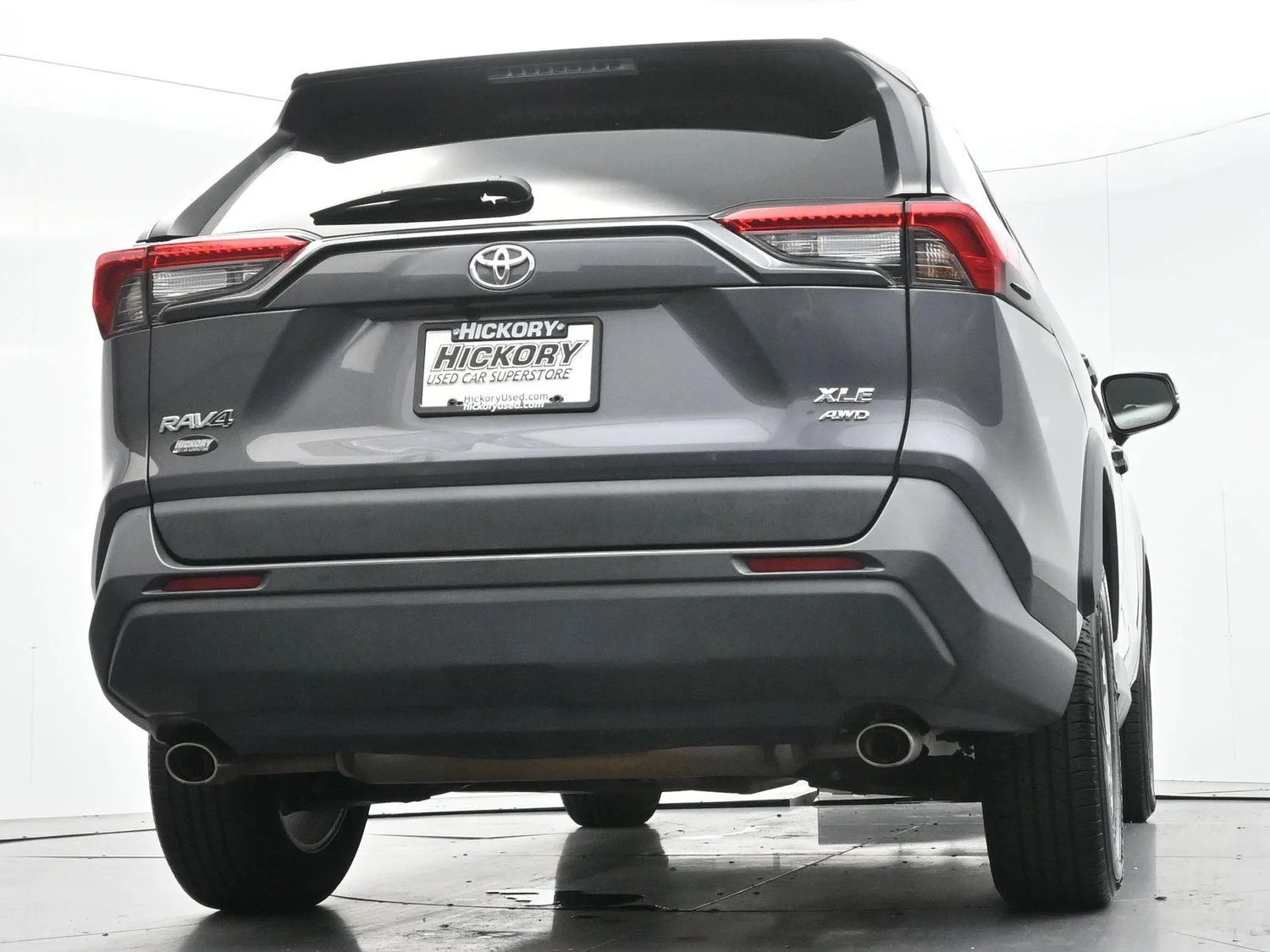 Used 2022 Magnetic Gray Metallic Toyota XLE image 46