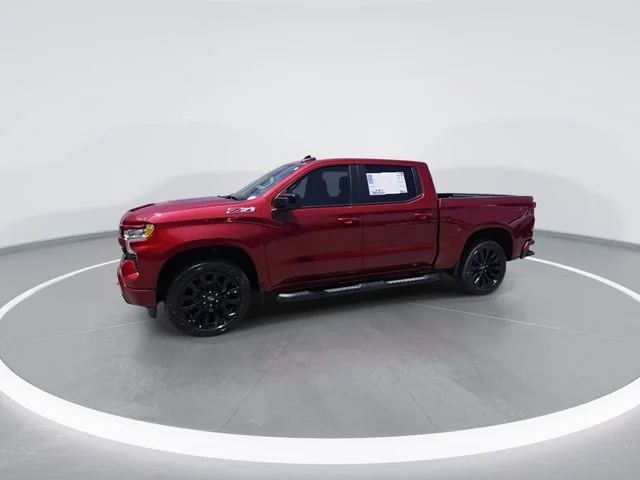 Used 2024 Red Chevrolet RST image 4