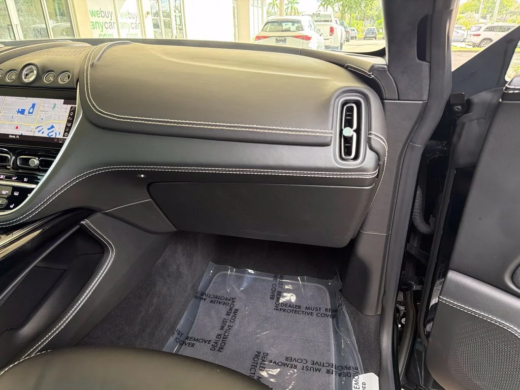 Used 2021 Black Aston Martin Base image 32