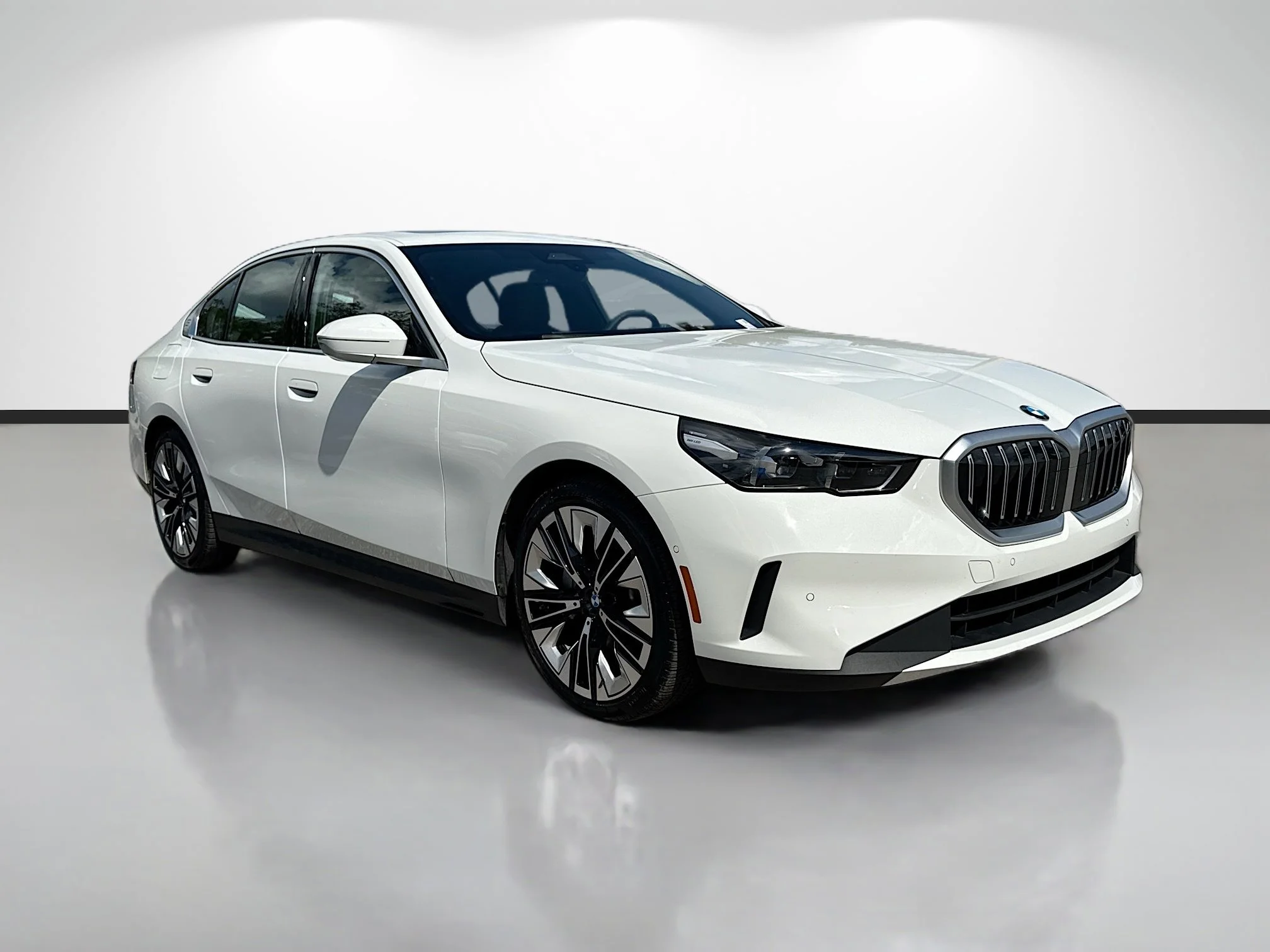 2026 BMW 5 Series 530i Sedan's photo