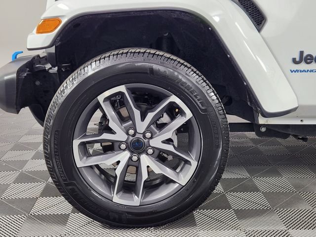 Used 2024 White Jeep Sport S 4xe image 21