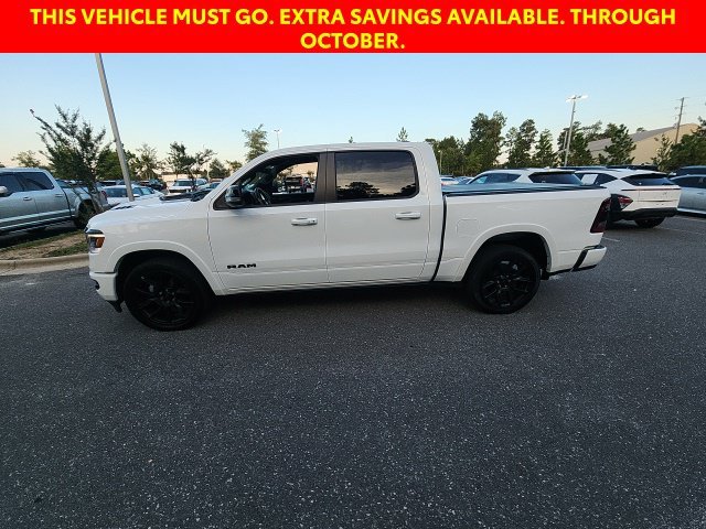 Used 2022 White Ram Laramie image 8