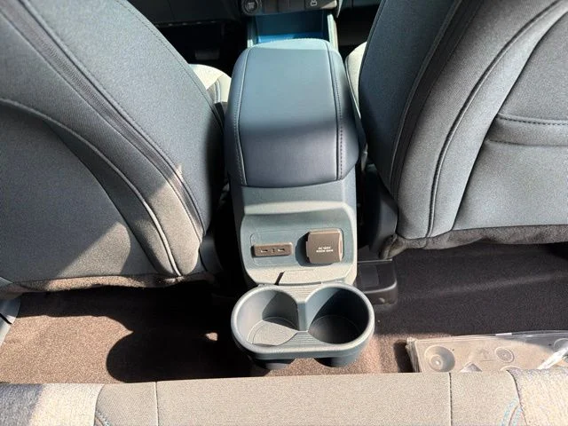 New 2026 Oxford White Ford XLT image 47