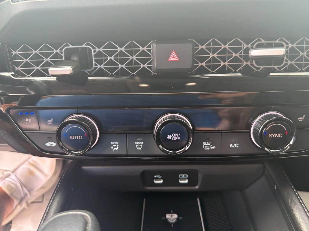 2023 Honda Accord Hybrid Touring - Photo 26