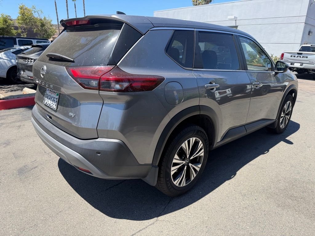 Used 2023 Gray Nissan SV image 13