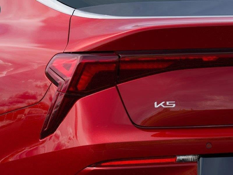 2025 Kia K5 GT-Line - Photo 32