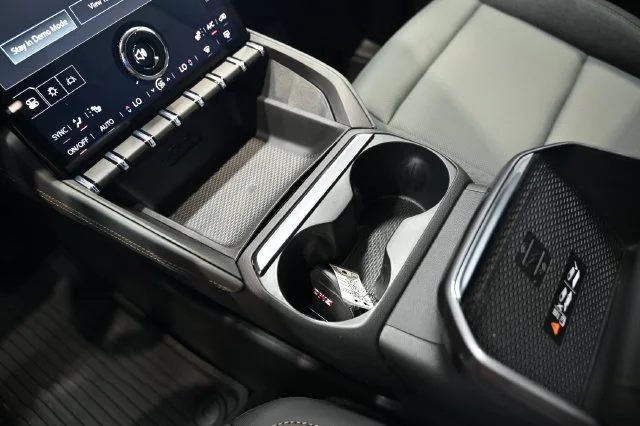 2026 GMC Terrain AT4 - Photo 18